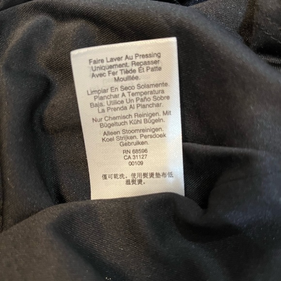 NWOT - DKNY sleeveless sequin dress - size Small - Picture 8 of 8